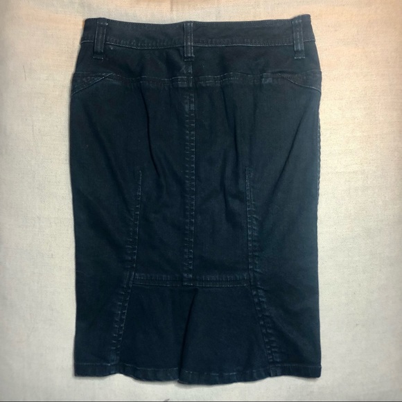 BCBG dark navy size 25 stretch denim pencil skirt - Picture 2 of 8